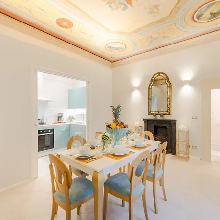 Appartement In Near Walls